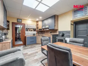 Prodej obchodního prostoru, Bechyně, 340 m2