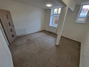 Pronájem obchodního prostoru, Ostrava - Mariánské Hory, Bendlova, 165 m2