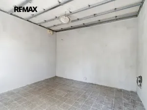 Prodej obchodního prostoru, Plzeň, Rokycanská, 27 m2