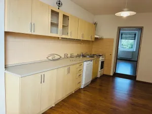 Pronájem bytu 3+1, České Budějovice, V Oblouku, 80 m2