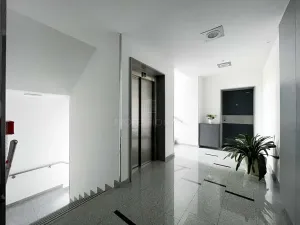 Pronájem bytu 3+kk, Praha - Podolí, Jeremenkova, 100 m2