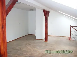 Pronájem bytu 2+kk, Praha - Vysočany, Freyova, 45 m2