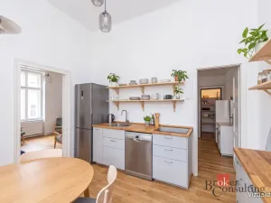Prodej atypického bytu, Mariánské Lázně - Úšovice, Šafaříkova, 102 m2