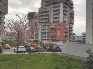 Pronájem bytu 1+kk, Praha - Letňany, Hlučkova, 38 m2