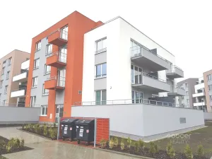 Pronájem bytu 1+kk, Praha - Letňany, Hlučkova, 38 m2