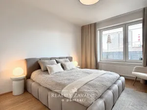 Pronájem bytu 2+kk, Pardubice, Smilova, 54 m2