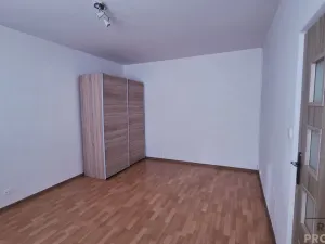 Pronájem bytu 1+1, Ústí nad Labem, Šípková, 32 m2