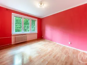 Prodej bytu 2+1, Ostrava - Poruba, Liptaňské náměstí, 54 m2