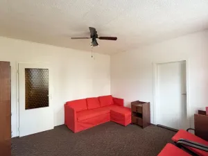 Pronájem bytu 2+1, Praha - Hlubočepy, Lamačova, 46 m2