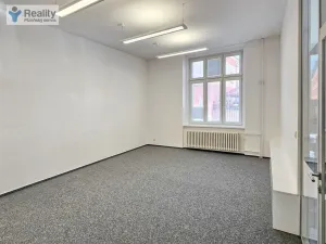 Pronájem kanceláře, Plzeň - Jižní Předměstí, Kovářská, 88 m2