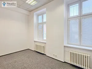Pronájem kanceláře, Plzeň - Jižní Předměstí, Kovářská, 88 m2