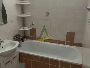 Pronájem bytu 2+1, Kaplice, Na Vyhlídce, 56 m2