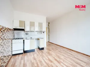 Pronájem bytu 1+1, Rokycany - Nové Město, Pod Ohradou, 39 m2