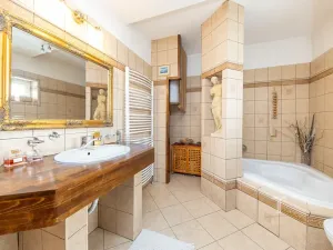 Prodej rodinného domu, Rostěnice-Zvonovice, 416 m2