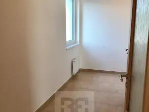 Pronájem bytu 1+kk, Praha - Hodkovičky, Šífařská, 40 m2