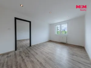 Prodej bytu 2+1, Horní Slavkov, Poštovní, 54 m2