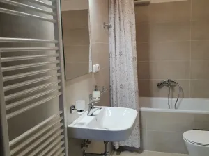 Pronájem bytu 2+kk, Praha - Nové Město, Štěpánská, 65 m2