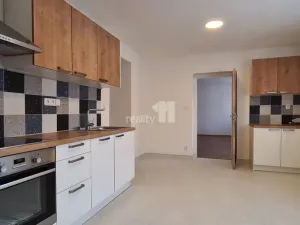 Pronájem bytu 2+1, Ptice, Hlavní, 60 m2