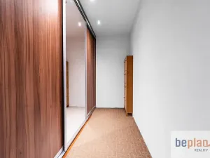 Pronájem bytu 2+1, Říčany, Komenského náměstí, 40 m2