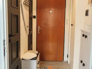 Pronájem bytu 1+1, Praha - Krč, Višňová, 37 m2