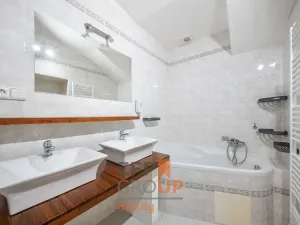 Prodej bytu 3+kk, Valtice, Poštovní, 60 m2