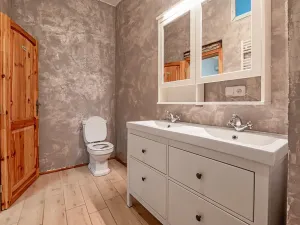 Prodej činžovního domu, Švihov, nám. T. G. Masaryka, 240 m2