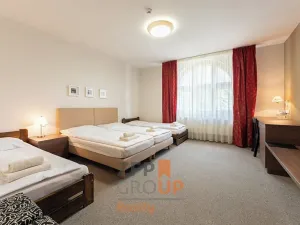 Prodej ubytování, Lysice, nám. Osvobození, 1400 m2