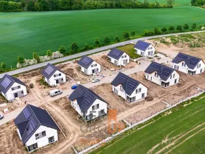 Prodej rodinného domu, Dříteč, 228 m2