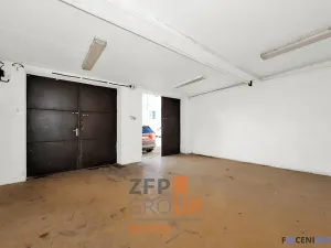 Prodej obchodního prostoru, Hodonín, Velkomoravská, 702 m2