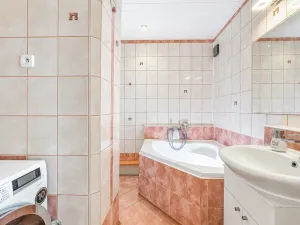Pronájem bytu 3+1, Chomutov, Matěje Kopeckého, 67 m2