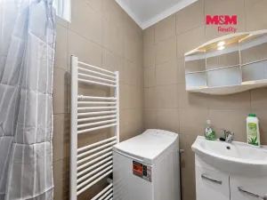 Pronájem atypického bytu, Čáslav - Čáslav-Staré Město, Formíkova, 90 m2