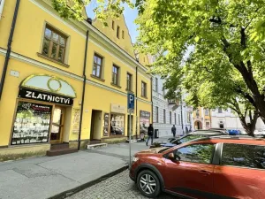 Pronájem bytu 2+kk, Uherské Hradiště, Masarykovo náměstí, 80 m2