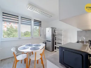 Prodej bytu 2+1, Opava, Edvarda Beneše, 59 m2