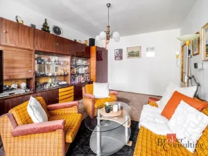 Prodej bytu 2+1, Praha - Záběhlice, U mlýna, 85 m2