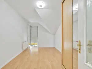 Pronájem rodinného domu, Praha - Štěrboholy, Pod areálem, 324 m2