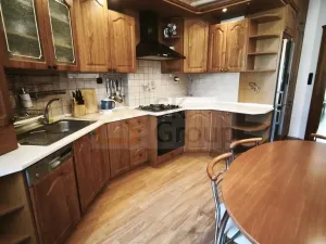Pronájem bytu 3+1, Karlovy Vary, Bulharská, 90 m2