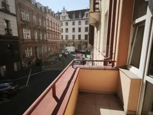 Pronájem bytu 3+1, Karlovy Vary, Bulharská, 90 m2