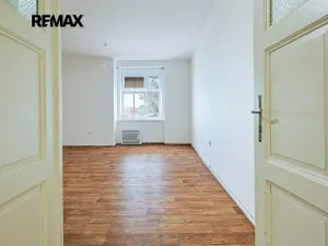 Pronájem bytu 2+kk, Plzeň, Edvarda Beneše, 57 m2