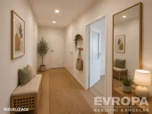 Prodej bytu 3+kk, Praha - Karlín, U Sluncové, 66 m2