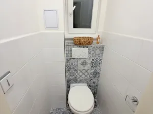 Pronájem bytu 2+kk, Praha - Holešovice, Komunardů, 61 m2