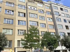 Pronájem bytu 2+kk, Praha - Holešovice, Komunardů, 61 m2