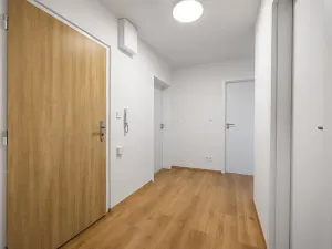 Prodej bytu 3+kk, Praha - Petrovice, Rezlerova, 69 m2