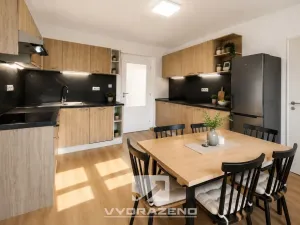 Prodej rodinného domu, Stará Paka - Ústí, 300 m2