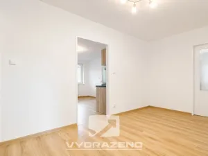 Prodej rodinného domu, Stará Paka - Ústí, 300 m2