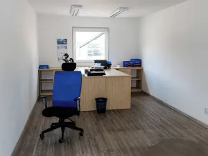 Prodej výrobních prostor, Dubí, Horská, 3047 m2