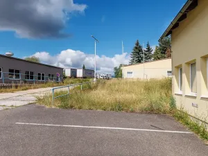 Prodej výrobních prostor, Dubí, Horská, 3047 m2