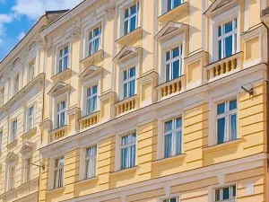 Pronájem bytu 2+kk, Praha - Vyšehrad, Vratislavova, 33 m2