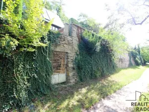 Prodej zahrady, Znojmo, 1116 m2