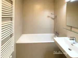 Pronájem bytu 2+kk, Praha - Vysočany, Pechmanových, 57 m2