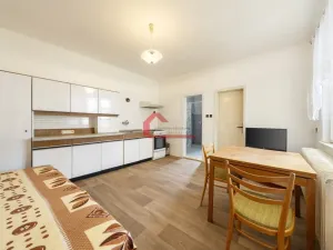 Prodej rodinného domu, Tvrdonice, Kostická, 195 m2